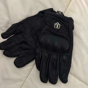 Motorcycle men’s gloves never used